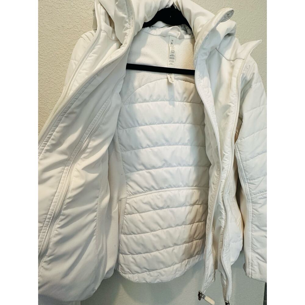 Lululemon Extra Mile Jacket White Removable Hood Insulated Winter Coat 10 - Picture 8 of 12